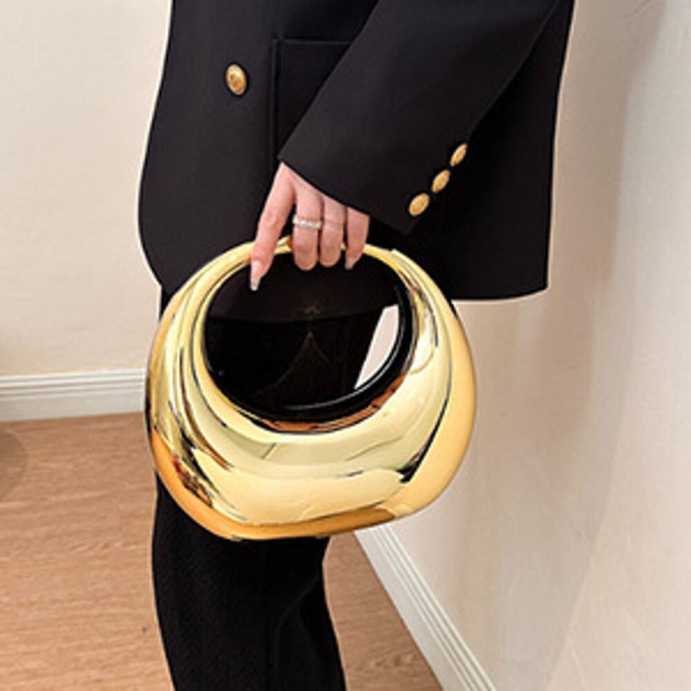 Beautiful Chic Gold Evening Clutch Handbag Purse w/ crossbody chain strap - Picture 3 of 4